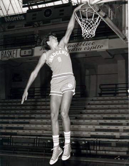 Kim Hughes in una splendida foto scatta al Palalido di Milano dalla collezione privata di Silvio Bertacchi